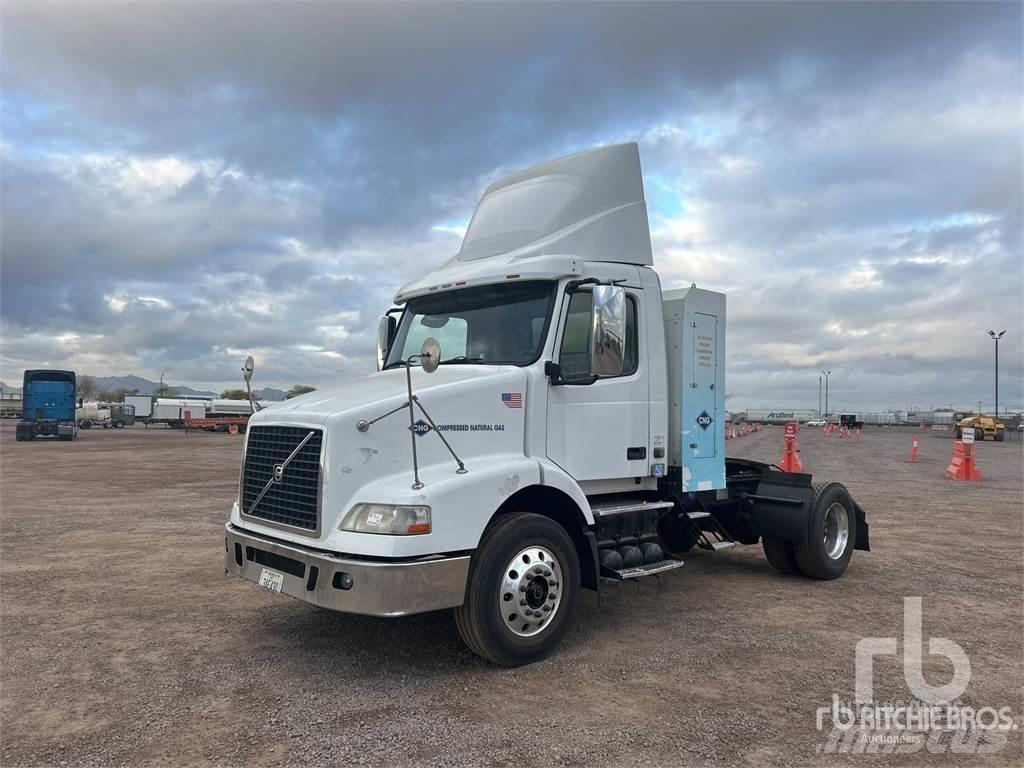 Volvo VNM Sattelzugmaschinen