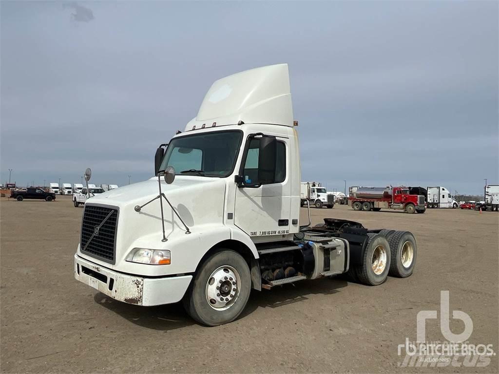 Volvo VNM Sattelzugmaschinen