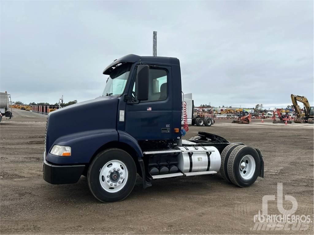 Volvo VNM200 Sattelzugmaschinen