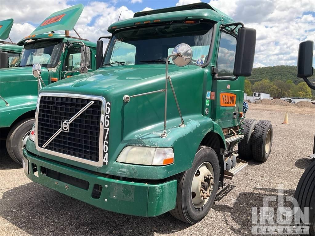 Volvo VNM200 Sattelzugmaschinen