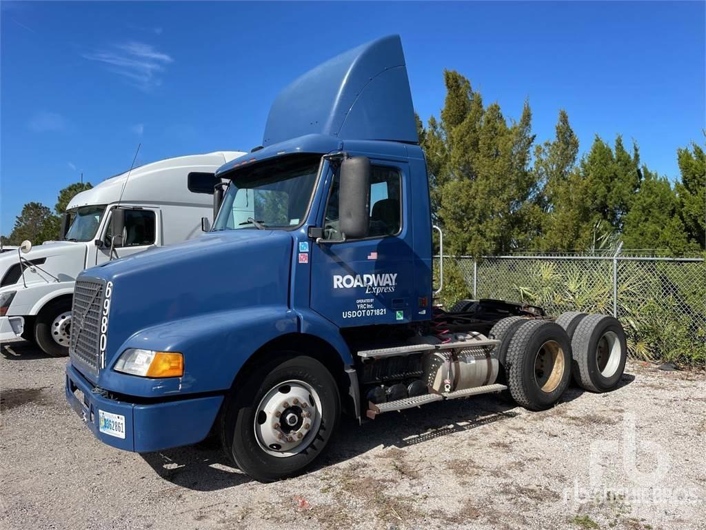 Volvo VNM200 Sattelzugmaschinen