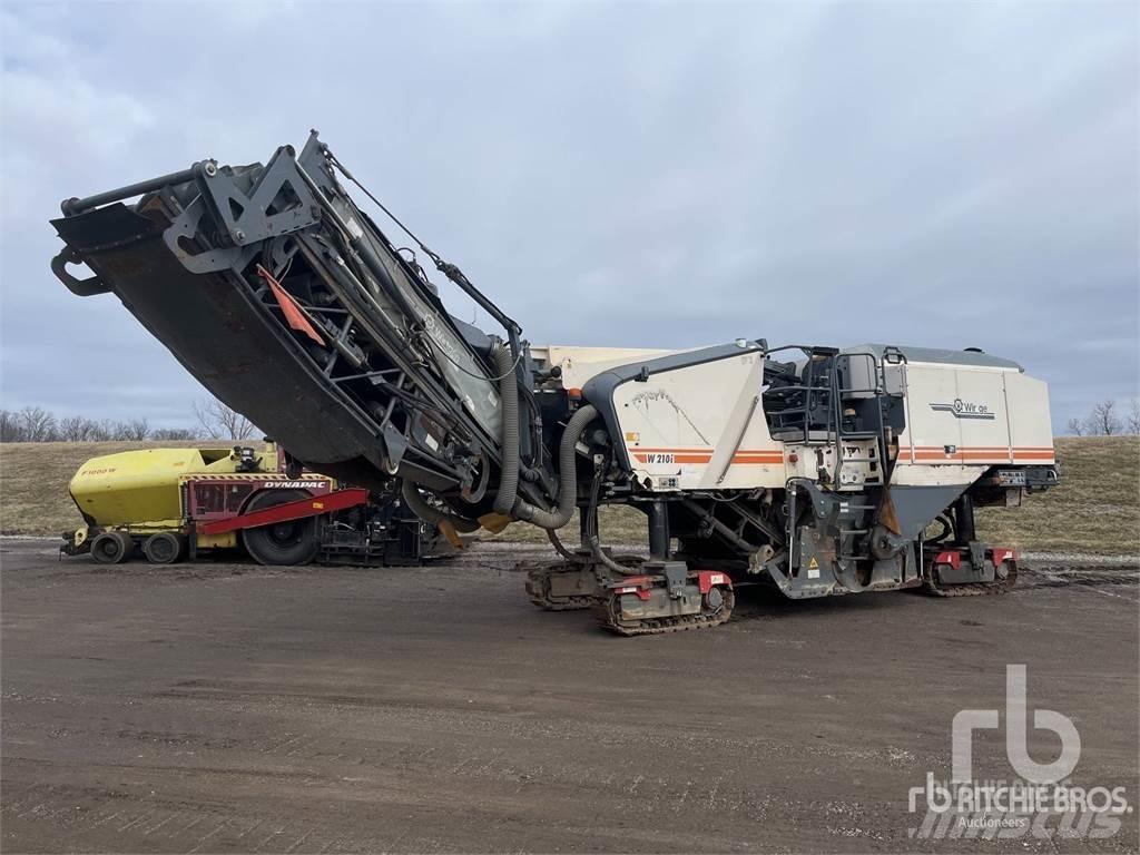 Wirtgen W210I Asphaltfräsen