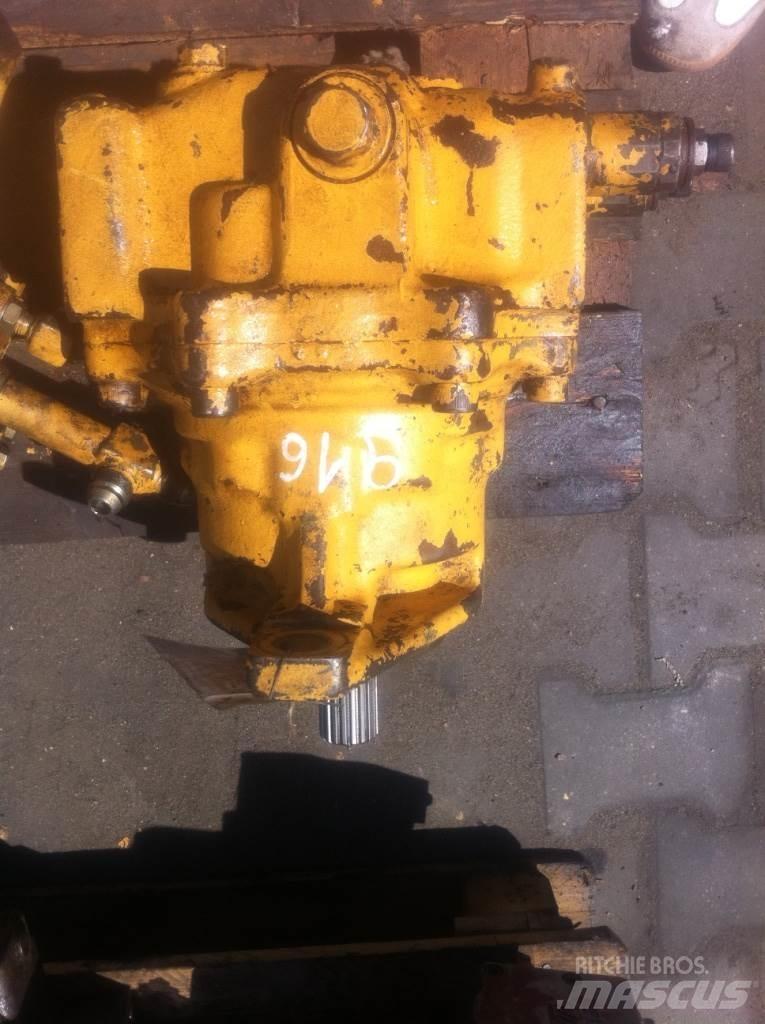 Komatsu E2153569 Motoren