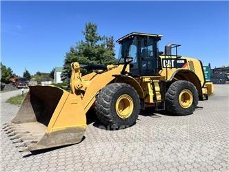 CAT 966M Radlader