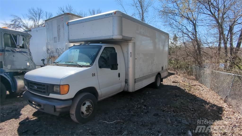 Ford E450 Kofferaufbau