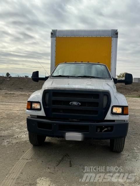 Ford F750 Kofferaufbau