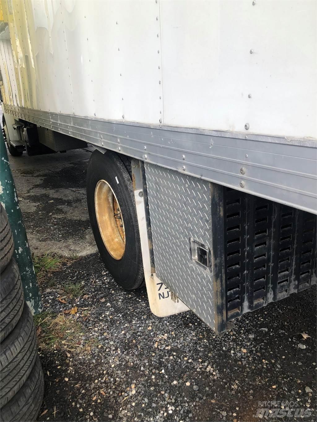 Freightliner M2 Andere Fahrzeuge