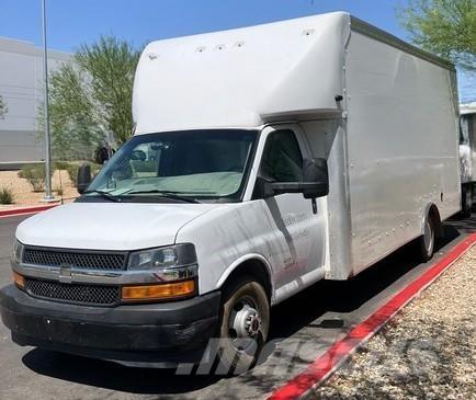 GMC Savana 4500 Kofferaufbau