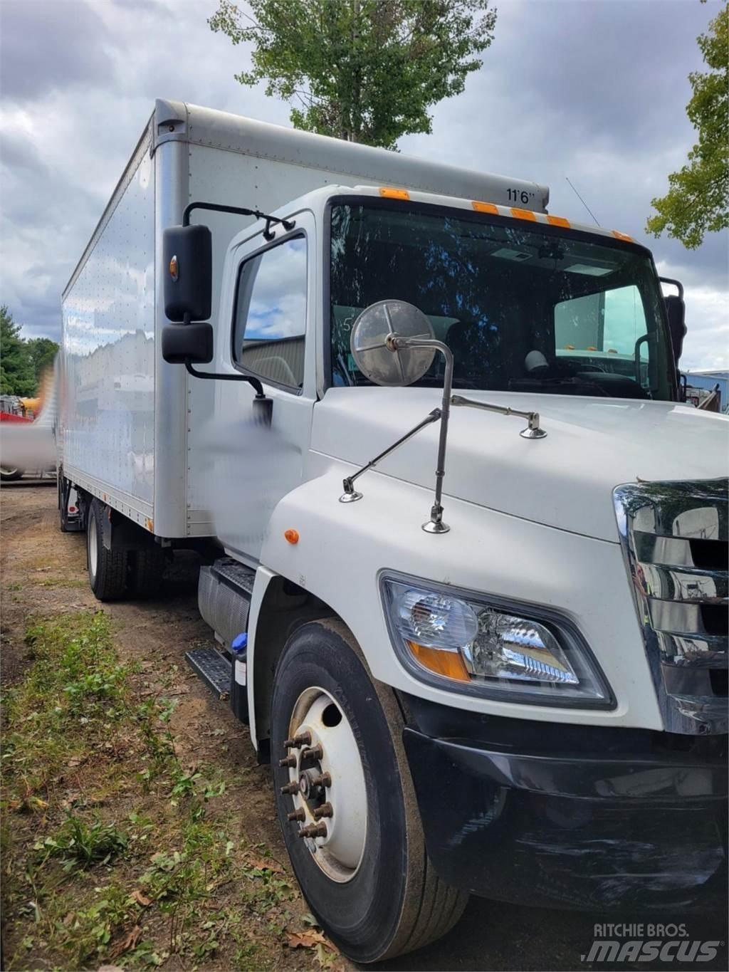 Hino 268 Kofferaufbau