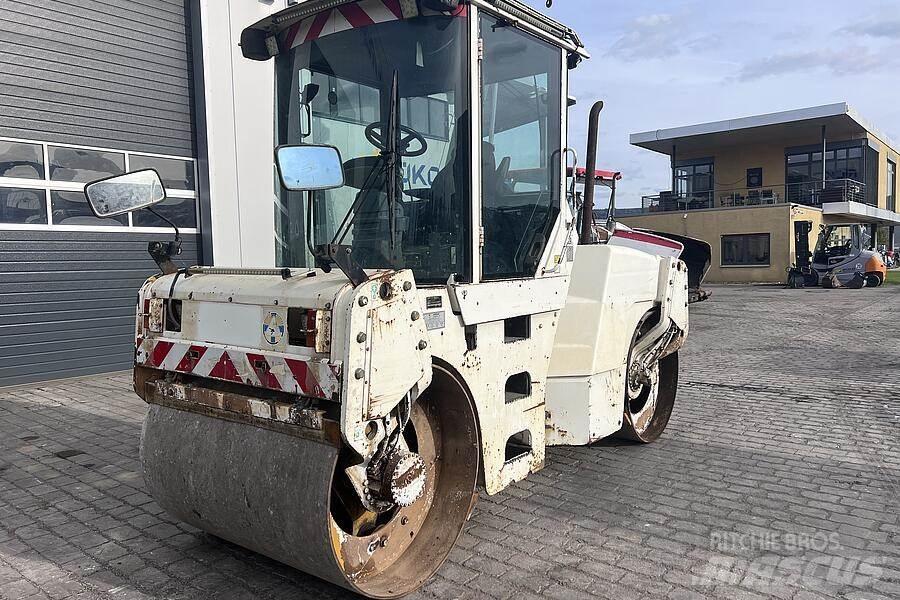 CAT CB 434 D Tandemwalzen