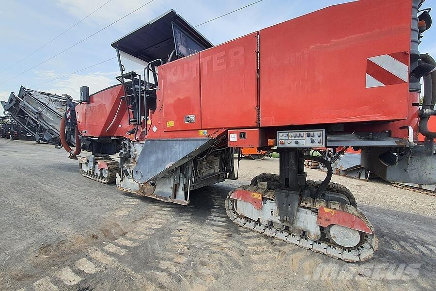 Wirtgen W 250 Asphaltfräsen