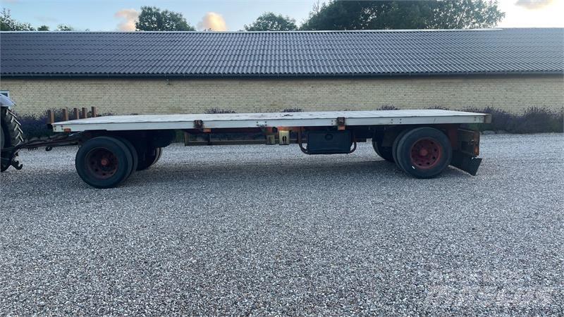  - - - Ballenanhänger