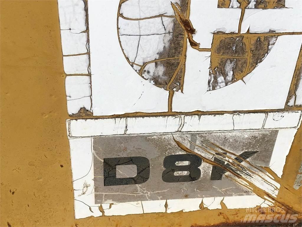 CAT D8K Kabinen