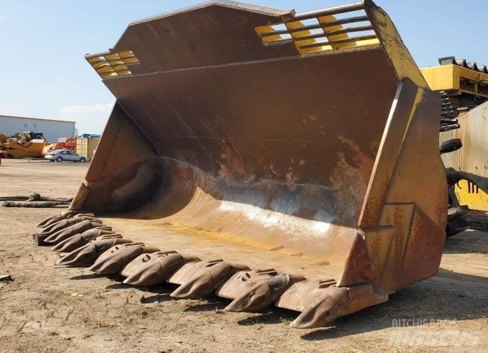 Komatsu WA1200 Schaufeln