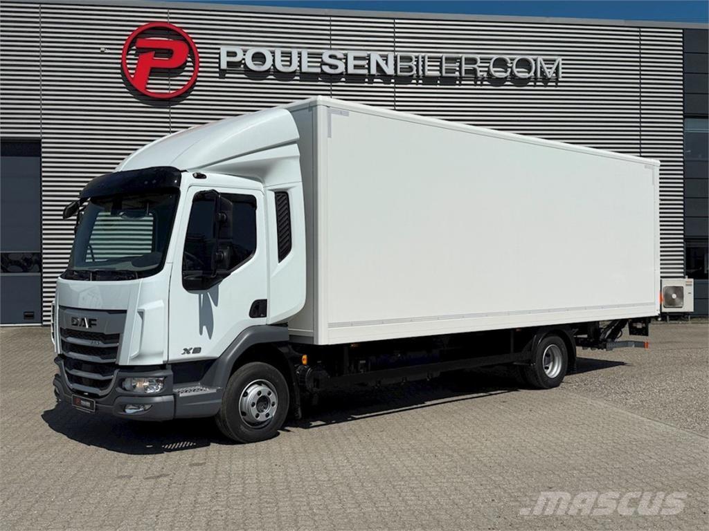 DAF XB230 med lift Kofferaufbau
