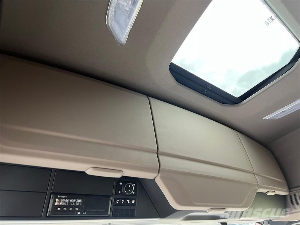 DAF XF480 FAS 6x2 Kofferaufbau