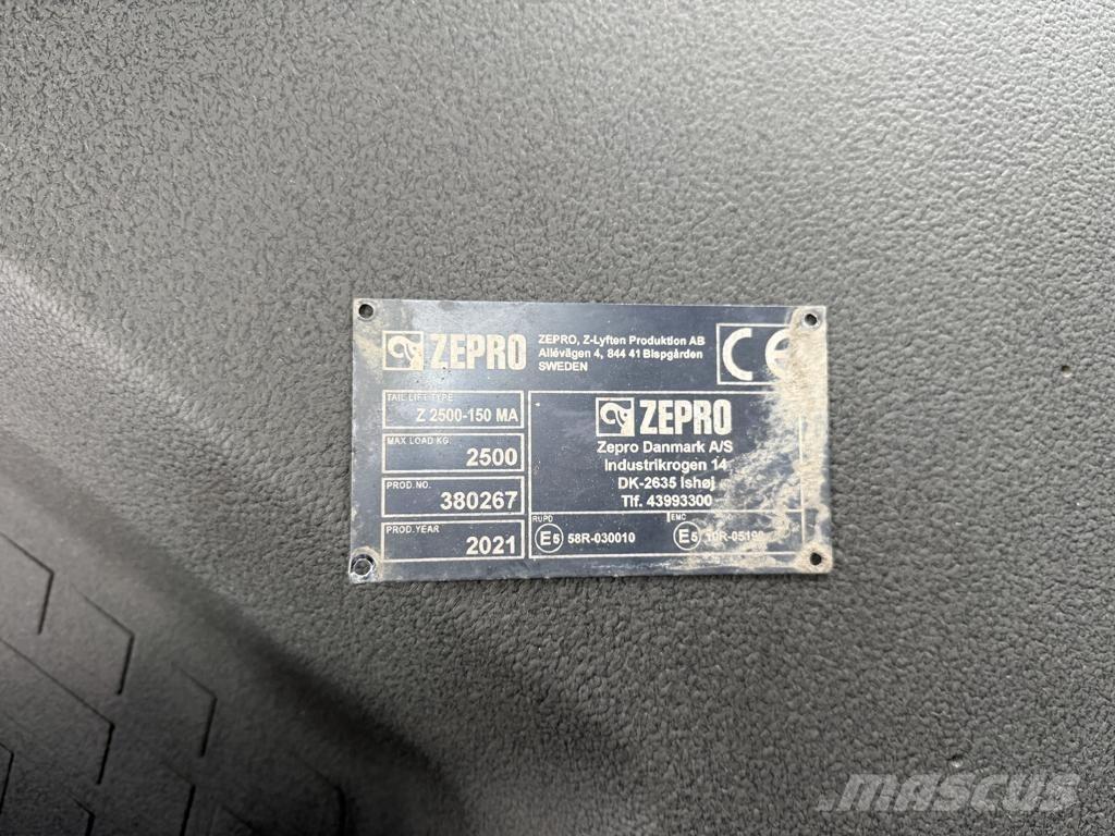 Volvo FM380 Pritsche & Plane