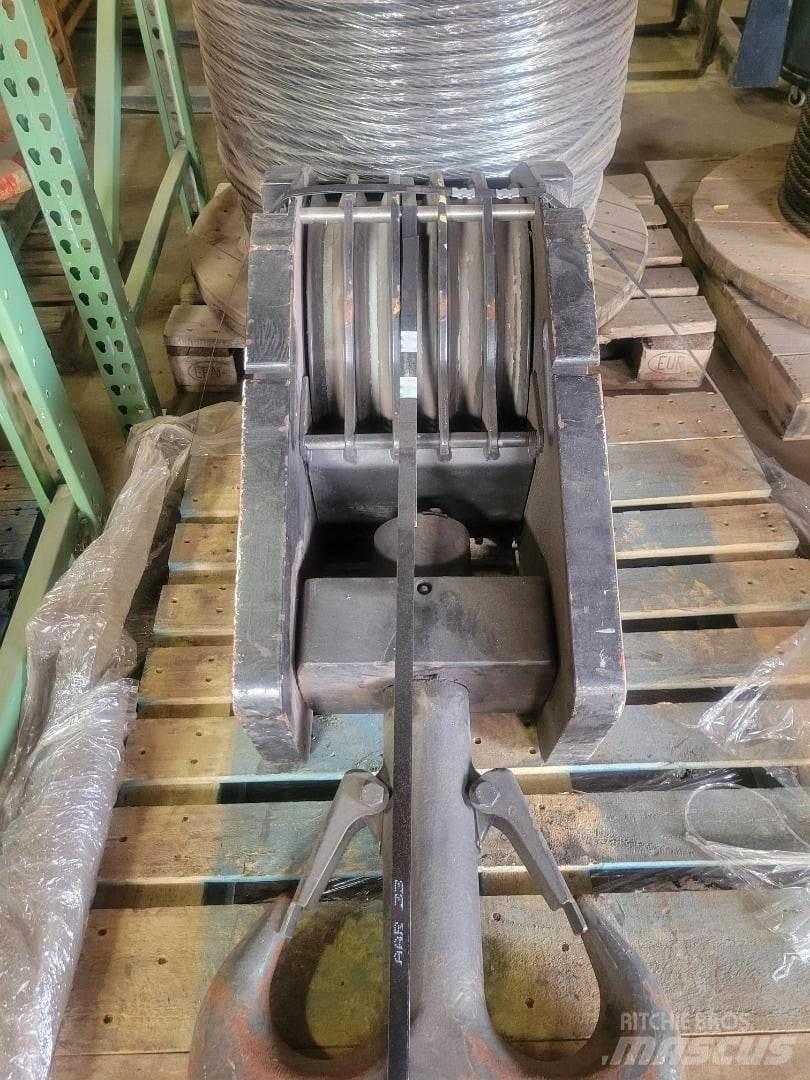 Liebherr  Kran-Teile und Zubehör