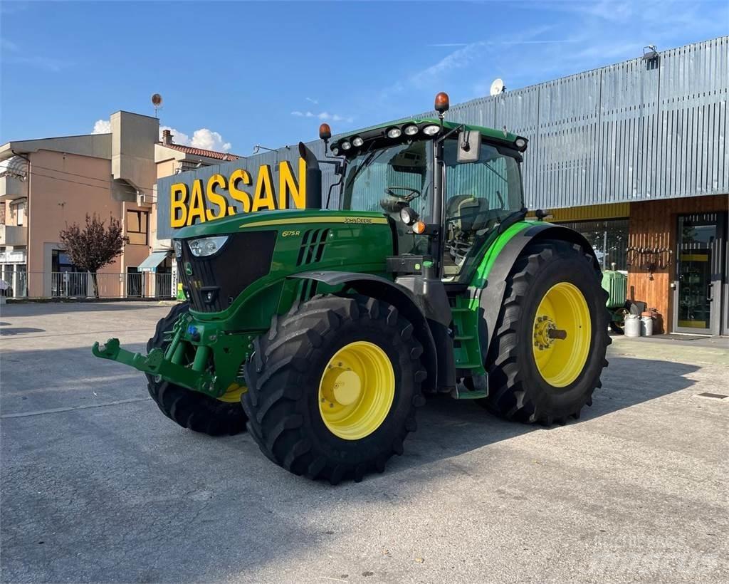 John Deere 6175 R Traktoren