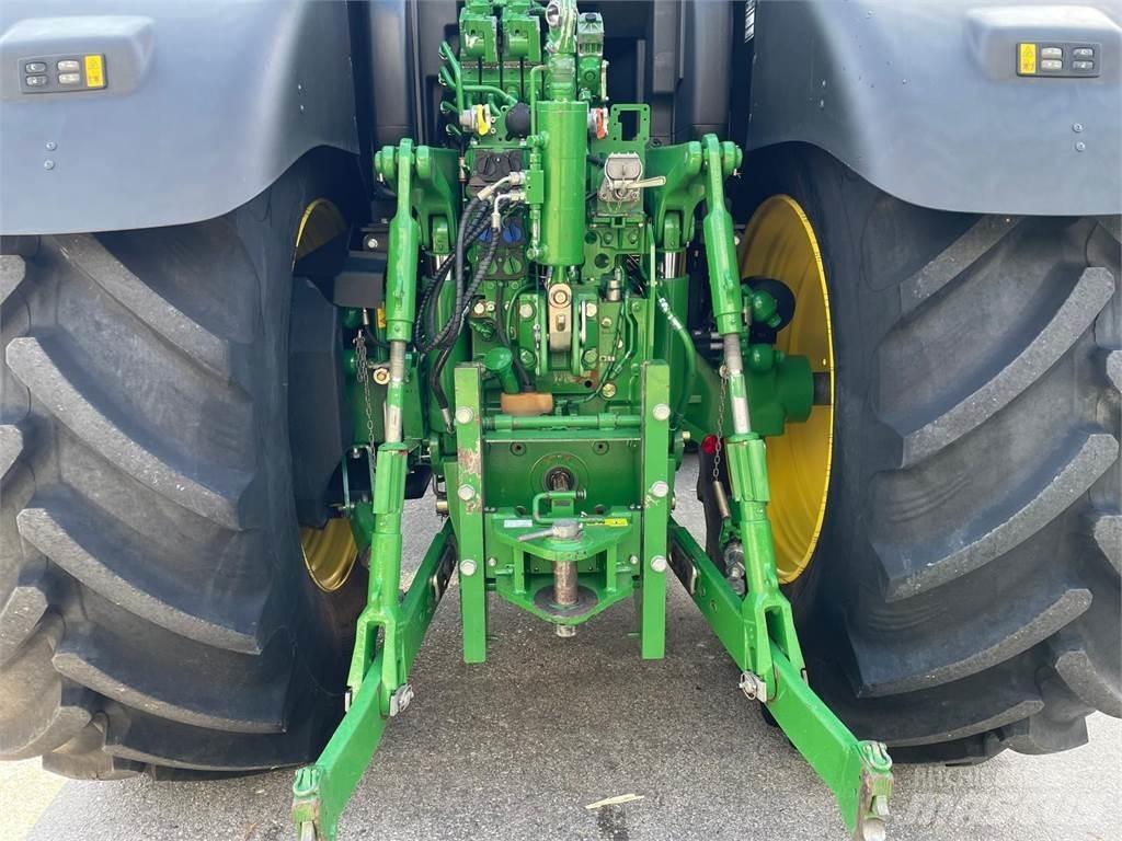 John Deere 6175 R Traktoren
