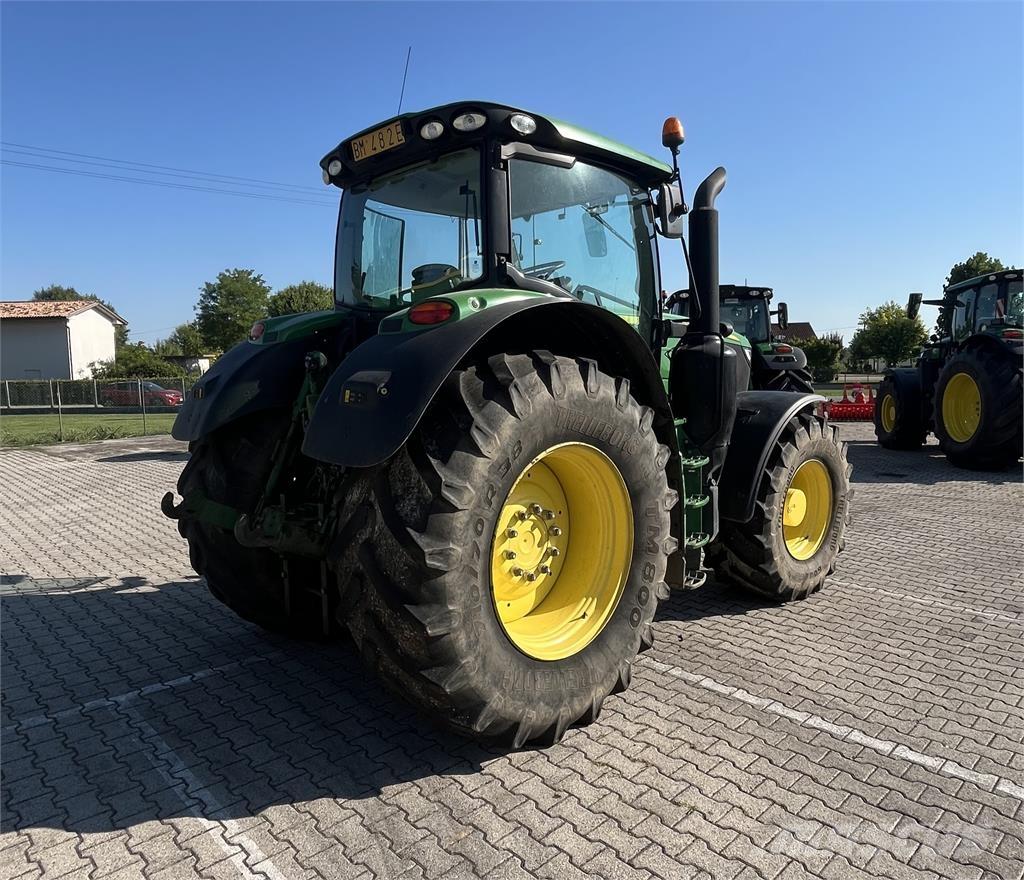John Deere 6175 R Traktoren