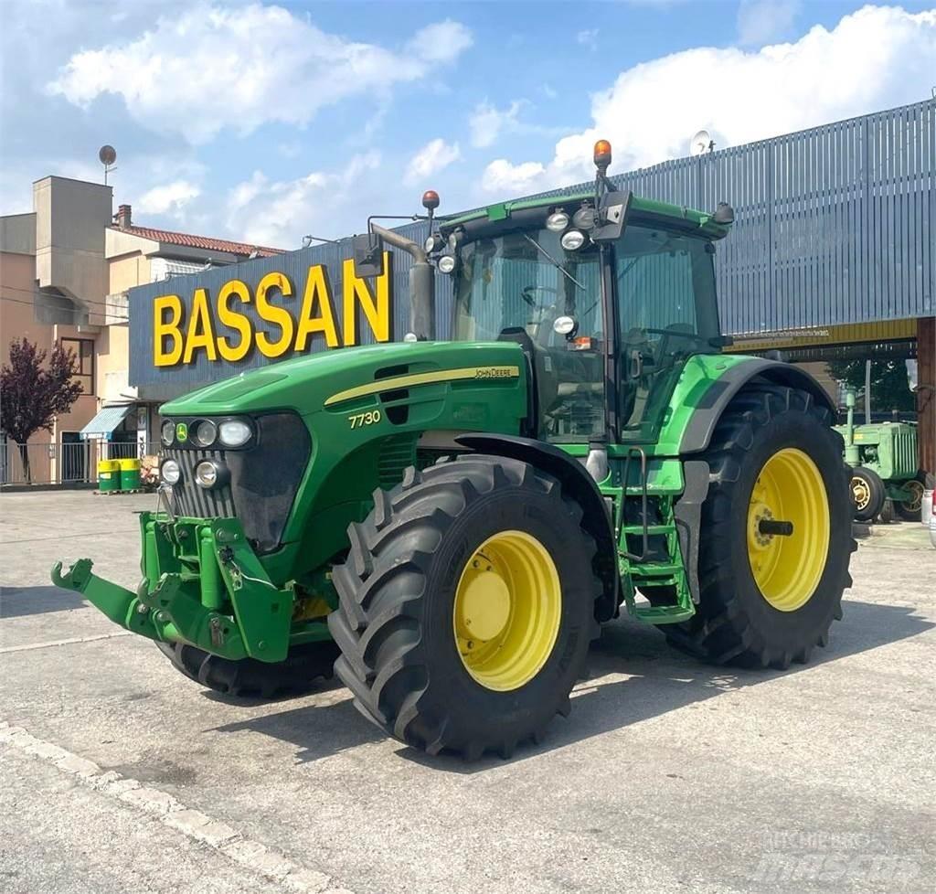 John Deere 7730 Traktoren