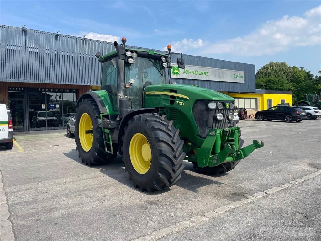 John Deere 7730 Traktoren