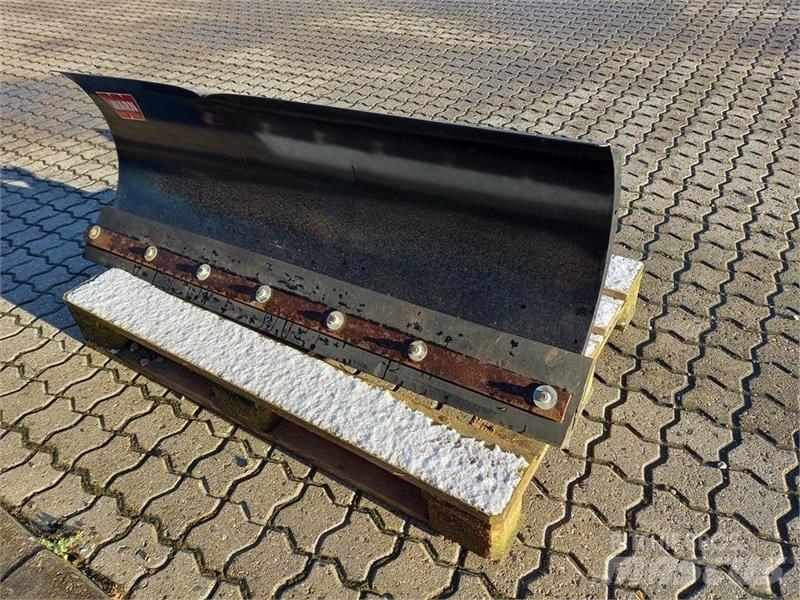  - - -  Warn Schneeschilde und -pflüge