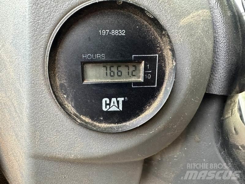 CAT CS-563 E Tandemwalzen