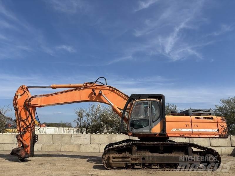 Doosan DX480LC Raupenbagger