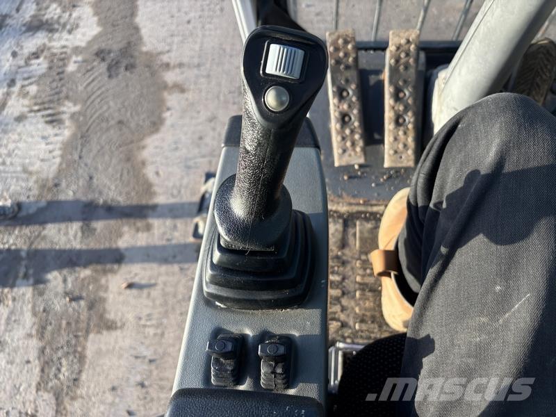 Fuchs MHL250 Sonstige Flurförderzeuge