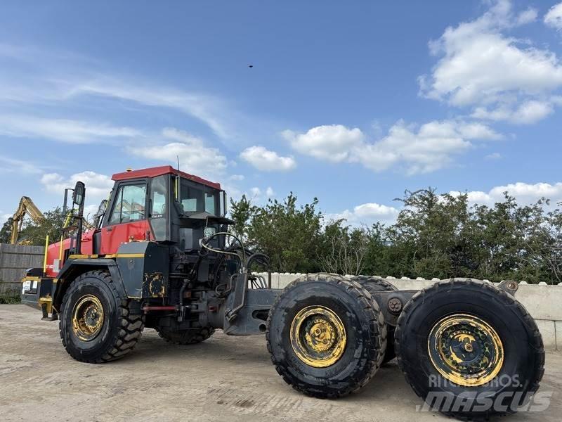 Komatsu HM300-1 Dumper - Knickgelenk