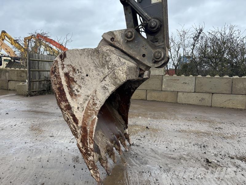 Volvo ECR355 EL Raupenbagger