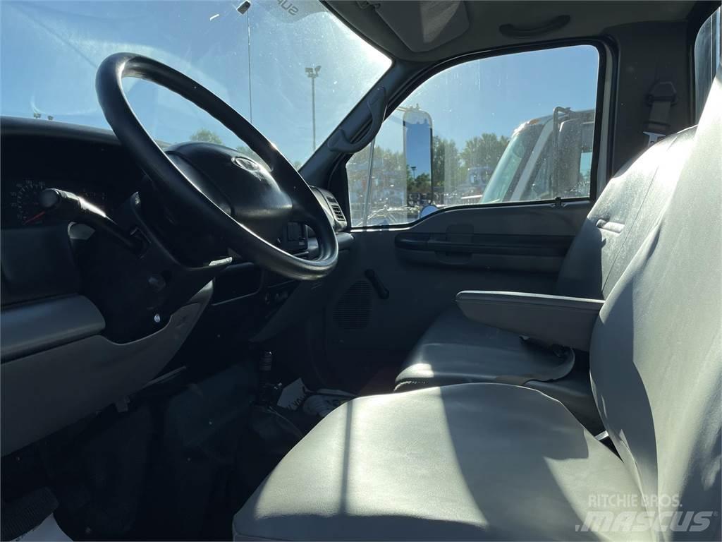 Ford F650 Andere Fahrzeuge