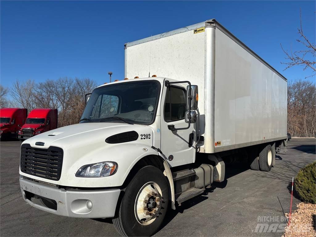Freightliner M2 106 Kofferaufbau