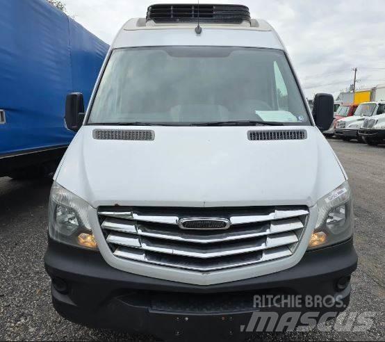 Freightliner sprinter Kofferaufbau