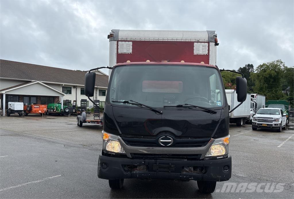 Hino 195 Kofferaufbau