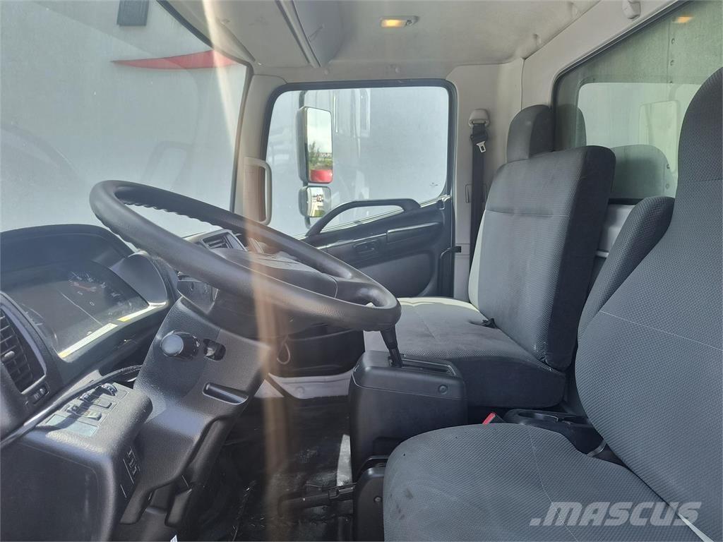 Hino 268 Kofferaufbau