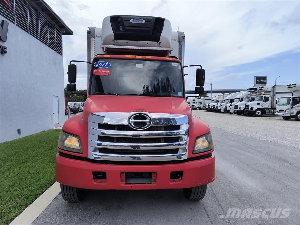 Hino 268A Kofferaufbau