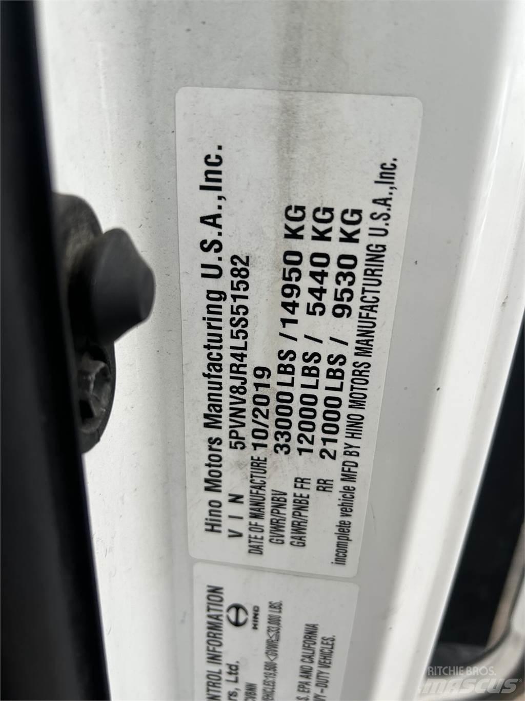 Hino 338 Andere Fahrzeuge