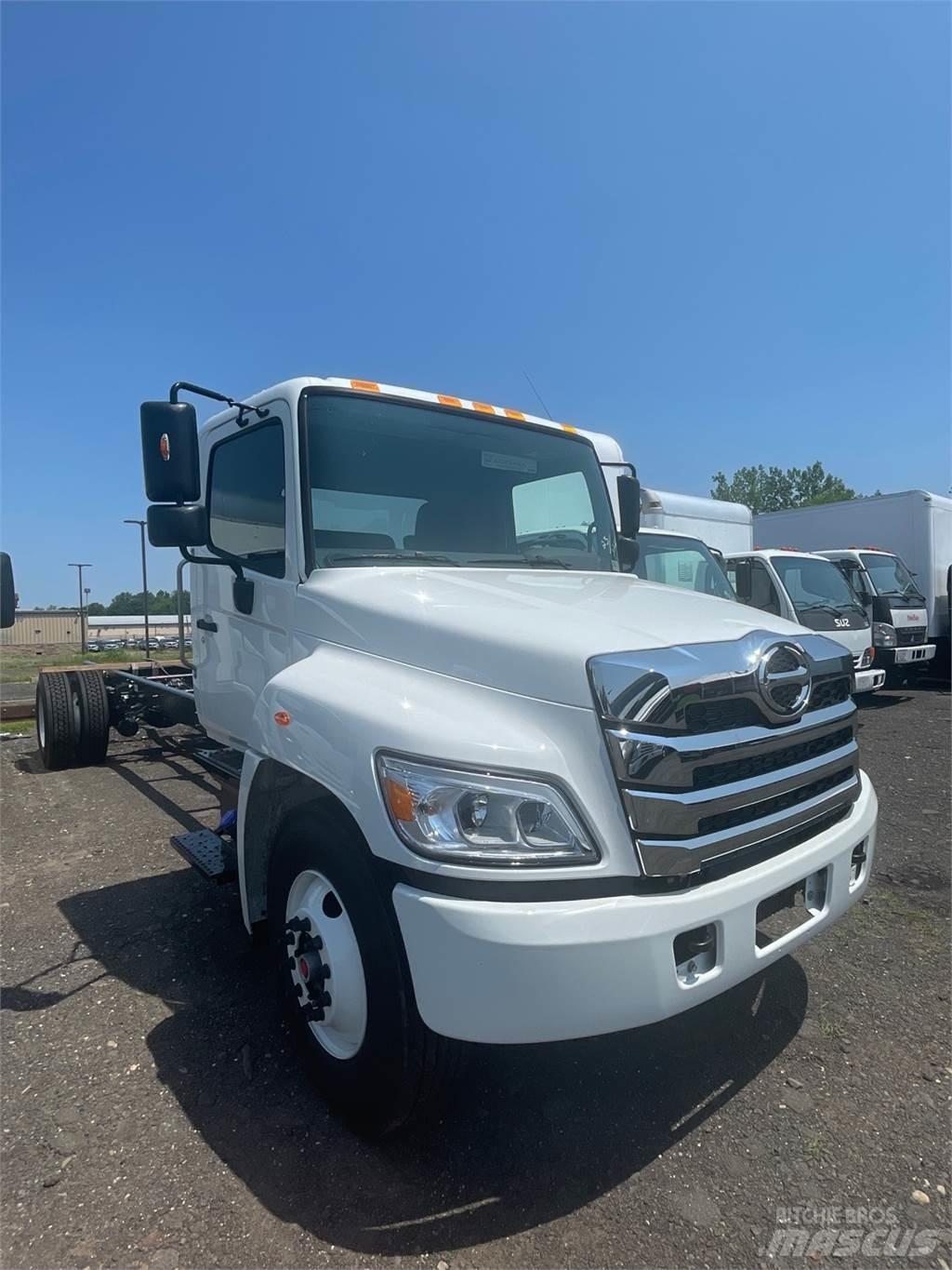 Hino L6 Kofferaufbau