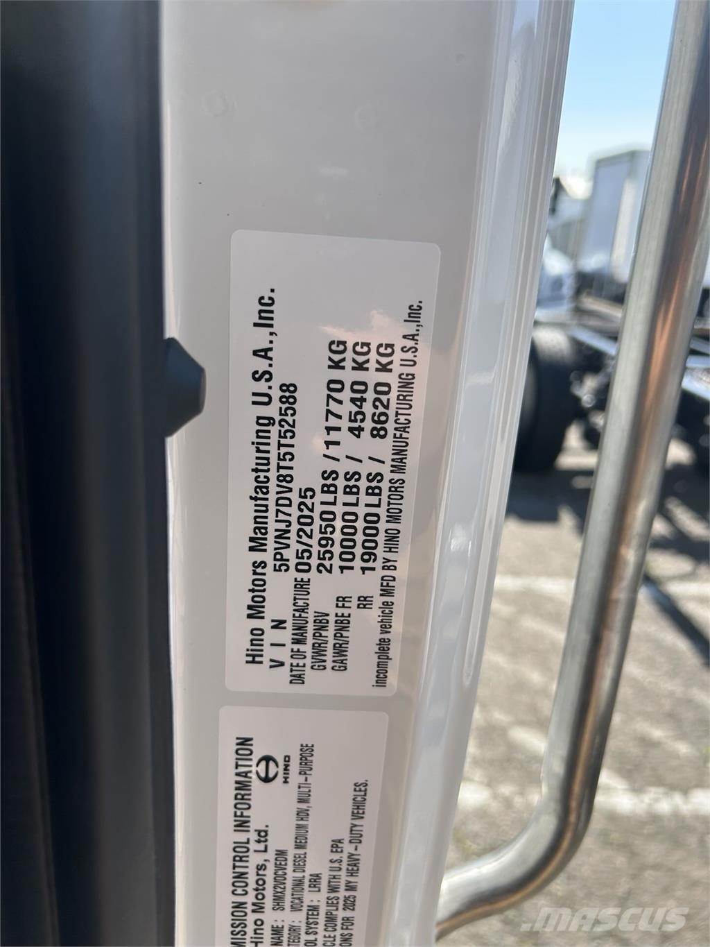 Hino L6 Kofferaufbau