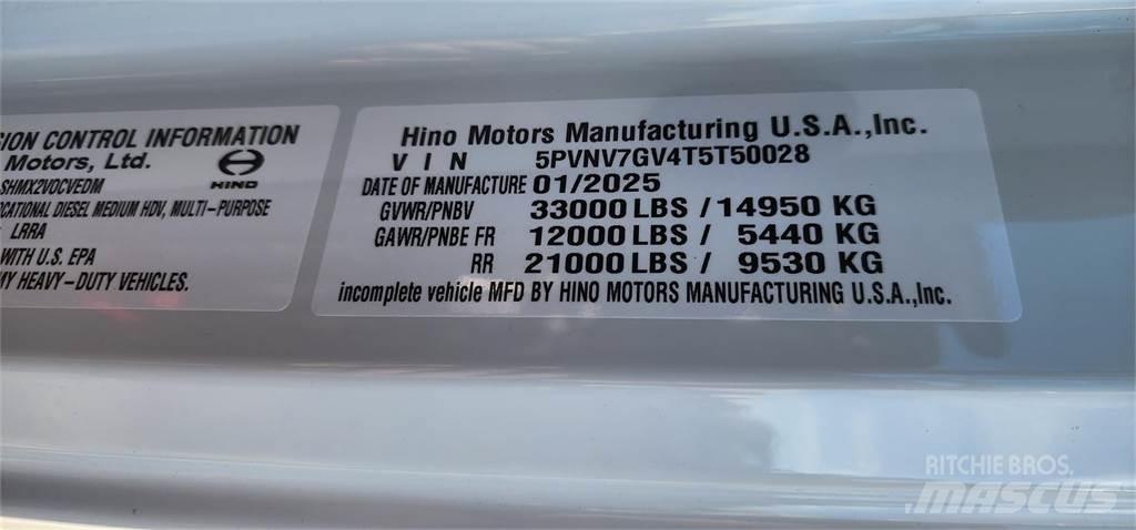 Hino L7 Sattelzugmaschinen