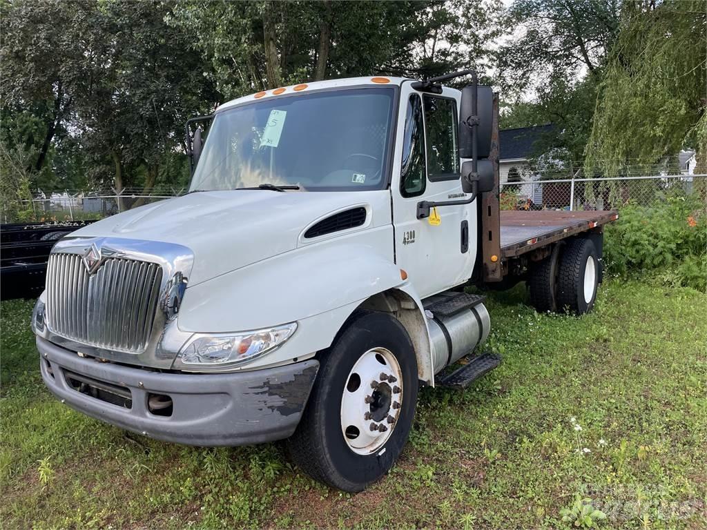 International 4300 Andere Fahrzeuge