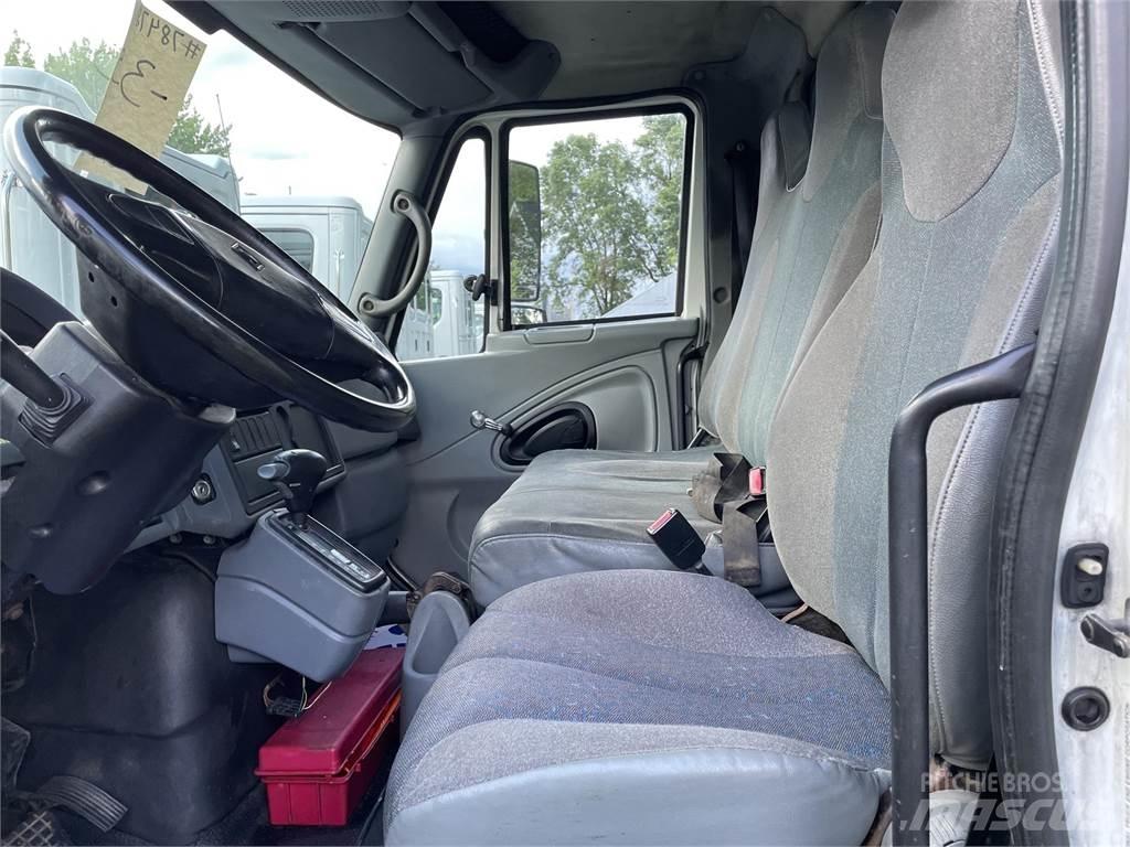 International 4300 Andere Fahrzeuge