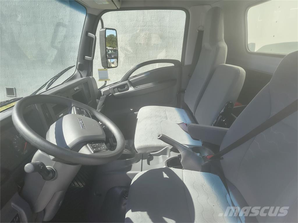 Isuzu NPR-3Y354 Kofferaufbau