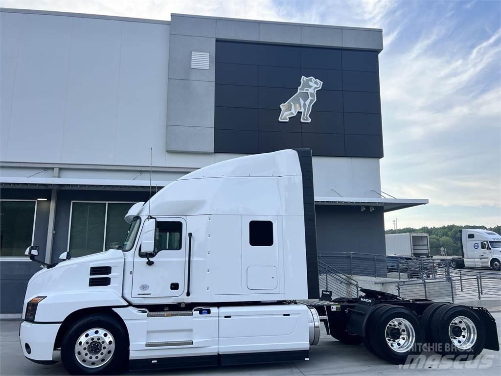 Mack AN64T Sattelzugmaschinen
