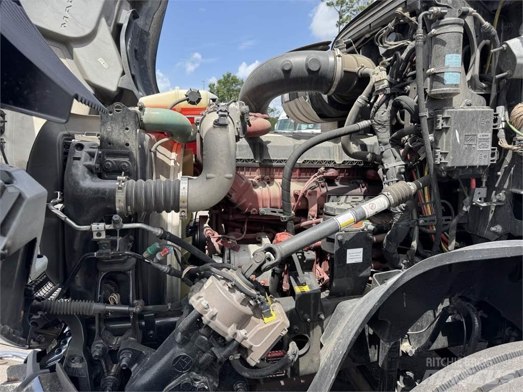 Mack AN64T Sattelzugmaschinen