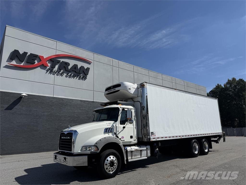 Mack GR64B9 Sattelzugmaschinen