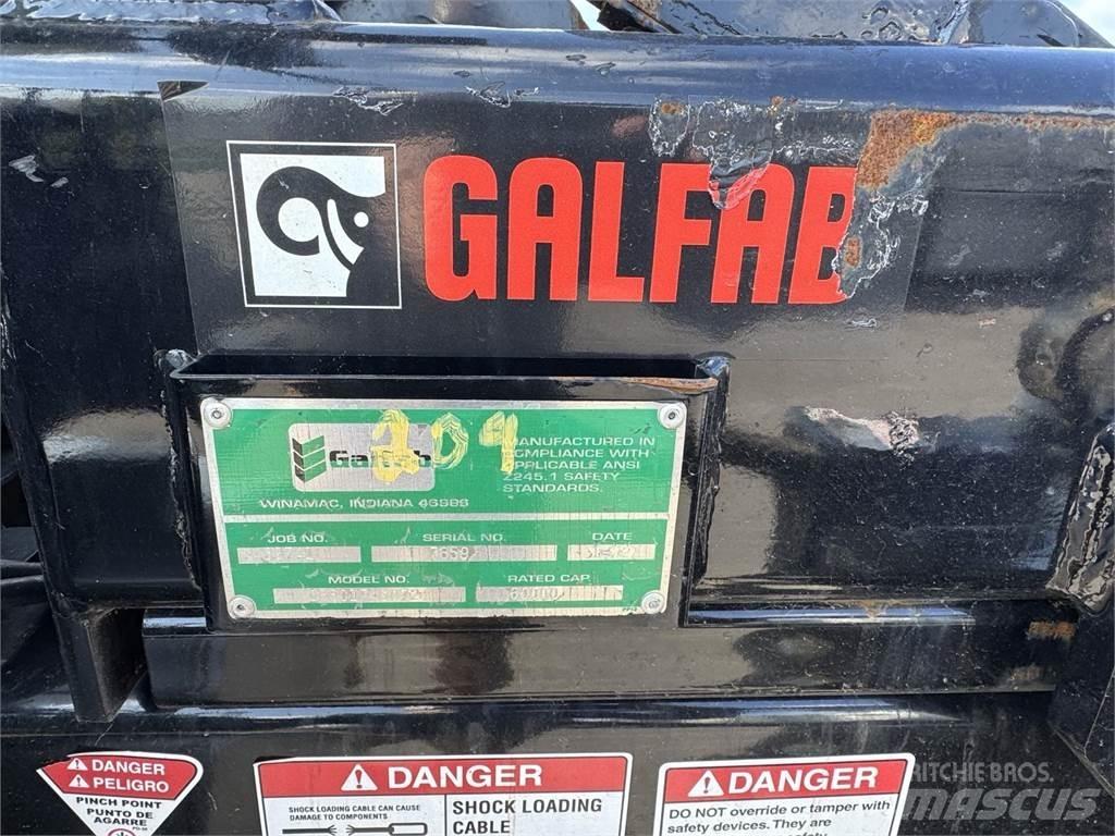 Mack GR64F Andere Fahrzeuge